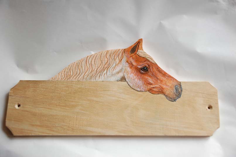 Roan horse plaque